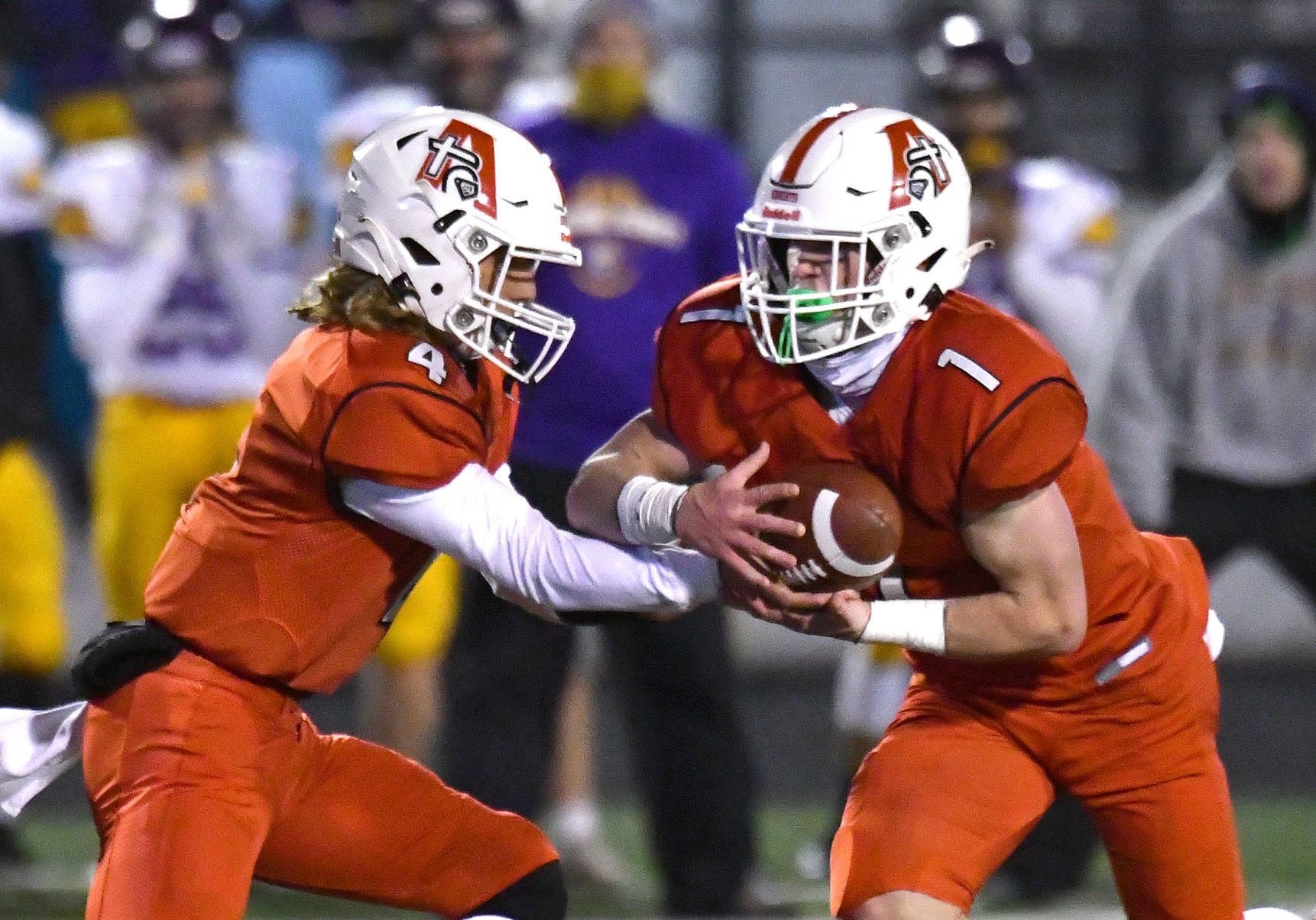 102320-qc-spt-dewitt-assum fball-190